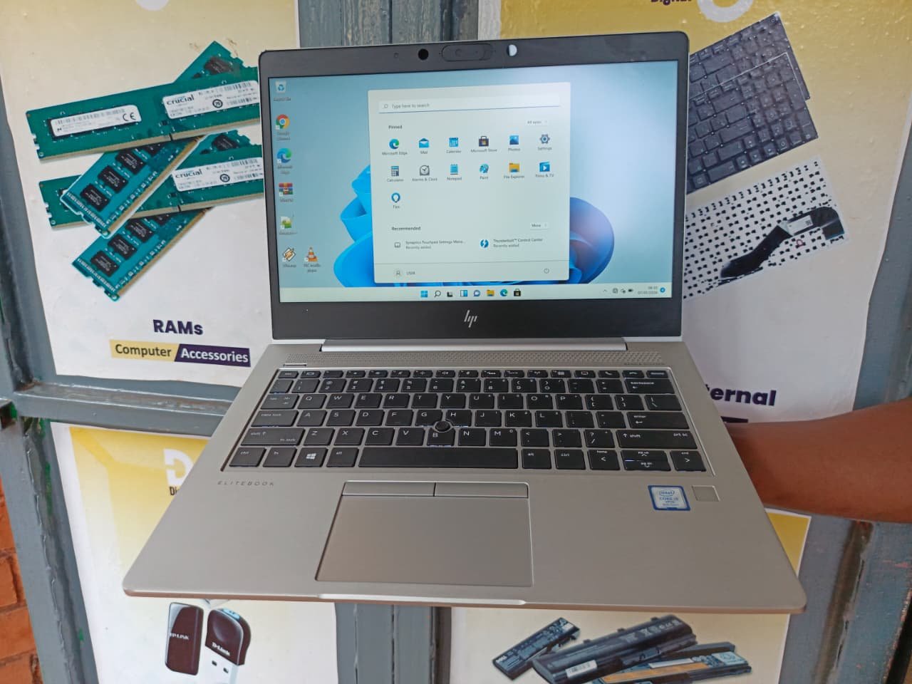 HP EliteBook 840 G6 – 8th Gen Core i5 Touch Laptop