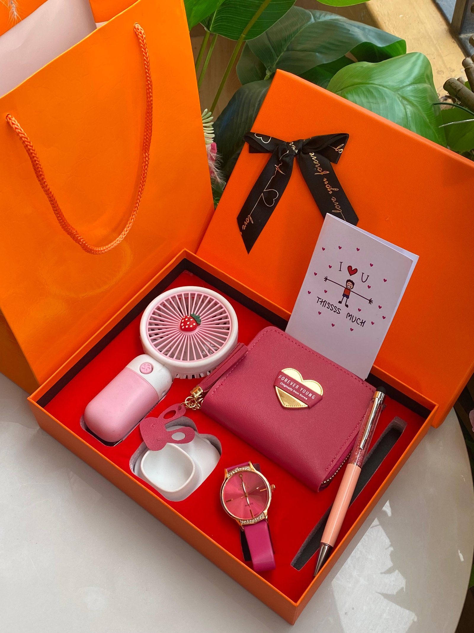HOT VALENTINE GIFT SET